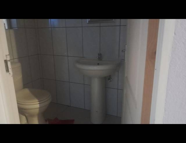 4 BEDROOM HOUSE FOR SALE IN BENDOR PARK